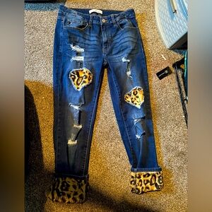 Kancan cheetah print capris